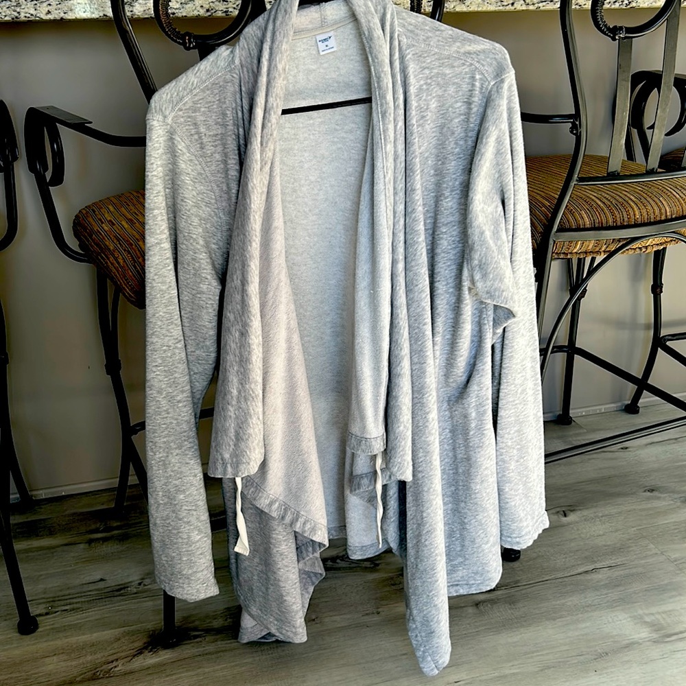 Old Navy XL Active Wear Sweater